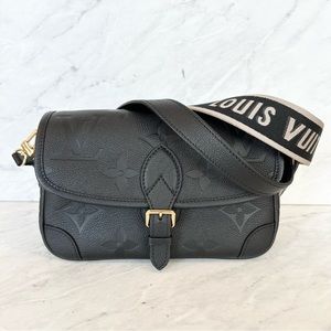 (SOLD) Louis Vuitton Diane Black Empreinte
